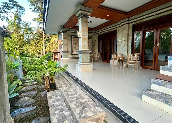 Guest house Backyard